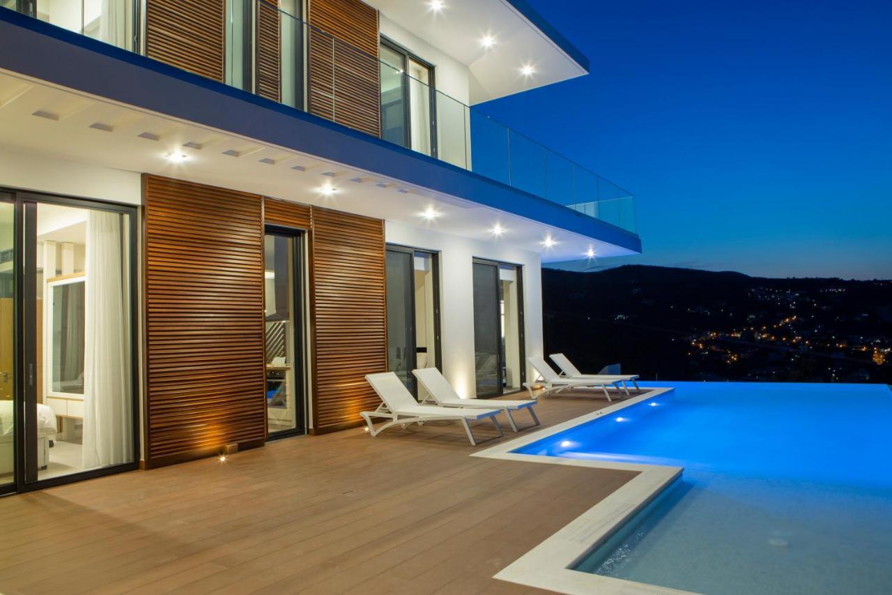 Ioniangems Villa
